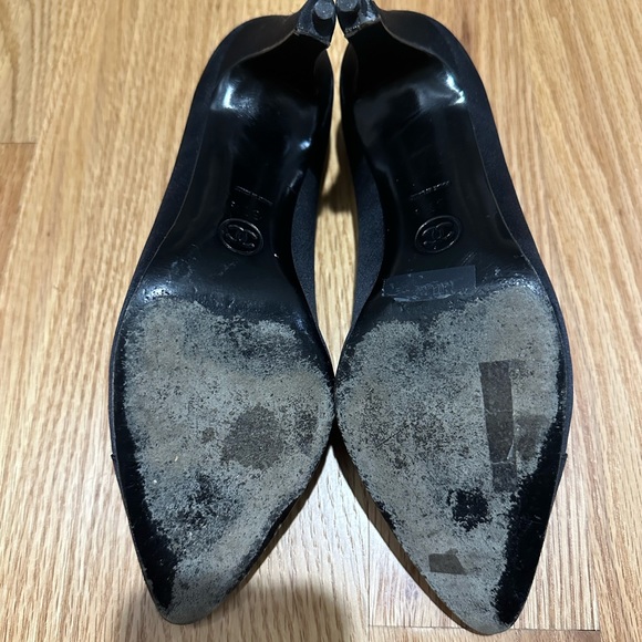 Chanel Black Pumps! - Picture 5 of 5